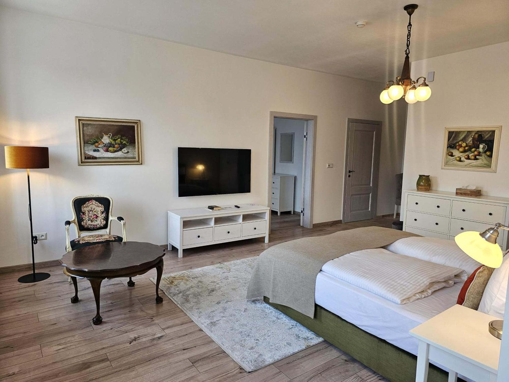 Arkady Hof Hotel Stupava Quarto foto