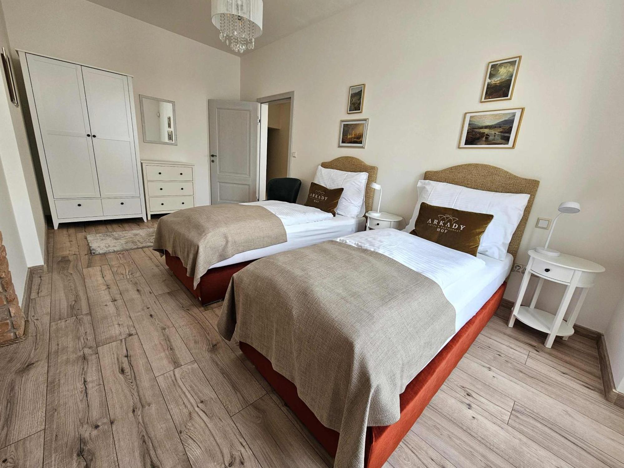 Arkady Hof Hotel Stupava Quarto foto